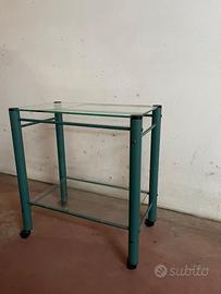 Carrello due ripiani in vetro con rotelle