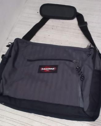 Borsa tracolla Eastpak