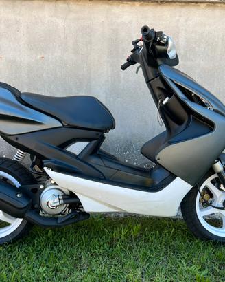 Yamaha Aerox R 50