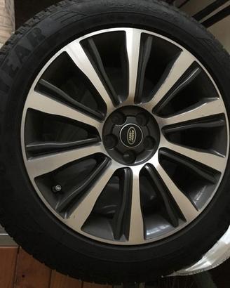 Cerchi in lega e gomme Range Rover Evoque
