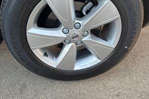 4 cerchi in lega Volvo XC40 17 nuovi