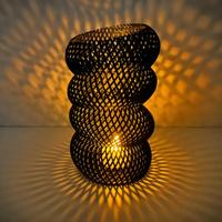 Vaso decorativo moderno a spirale intrecciata