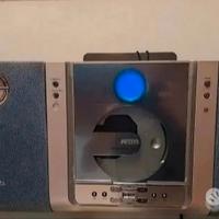 Stereo CD/Radio marca Philips