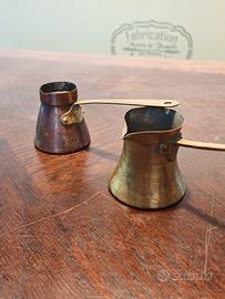 Antiche " caffettiere" in rame e ottone 
