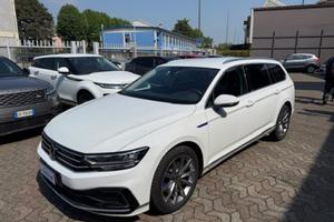 VOLKSWAGEN Passat Variant 1.4 GTE DSG Plug-In-Hy