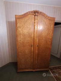 Armadio in bois de rose