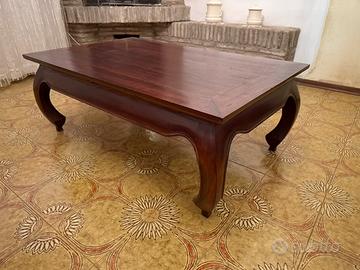 Tavolo basso in legno
