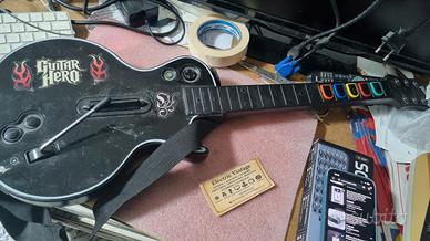 *K0123NN-Chitarra Guitar Hero Xbox 360