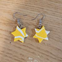 Orecchini cuori stelle gialle e bianche in fimo