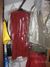 Abbigliamento e scarpe, seminuovo e usato ma in ot