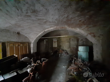 Locali in Ovada trasformabili in appartamenti