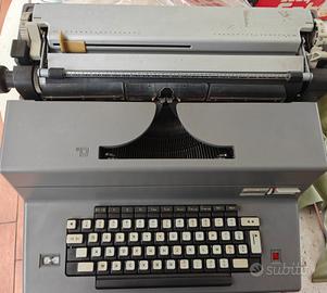 Macchina da scrivere Elettrica Olivetti 