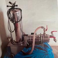 Pompa per filtraggio vino