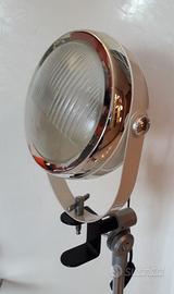 Lampada  design    da terra  anni '90   , composta