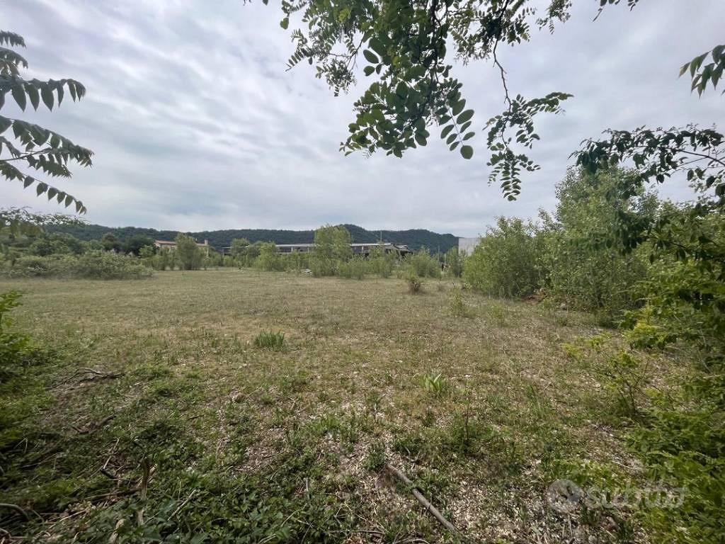 Terreno di 17145 m² a Rovato - Altro