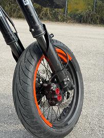 Avantreno motard (supermoto)