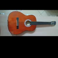 chitarra classica come nuova!