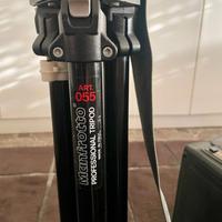 Treppiedi MANFROTTO 055 prof