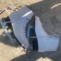 Pattini da ghiaccio 45