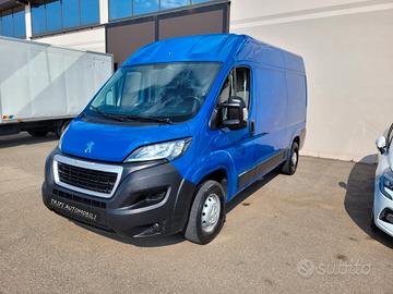 Peugeot Boxer 330 2.2 BlueHDi 140 S&S PC-TN Furgon
