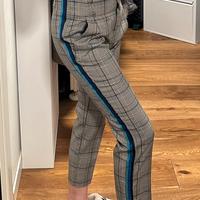 Pantaloni a sigaretta tartan grigio e blu