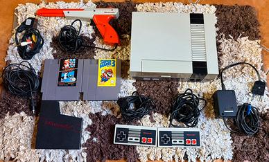 Nintendo NES Console + Giochi + Accessori