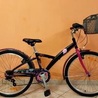 Bici 24" b-twin con cambio perfetta 