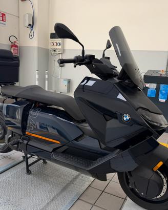 Bmw CE 04 in garanzia fino al 2029