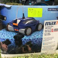 Pulizia Piscina Robot