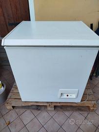 Congelatore a pozzetto