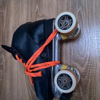 Pattini hockey pista