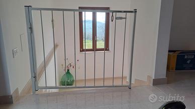 Cancelletto per sicurezza bimbi.