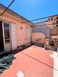 V/1269 Intero stabile in centro da ristrutturare