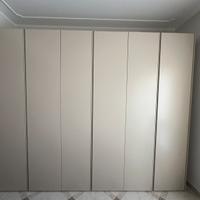 Armadio battente laccato