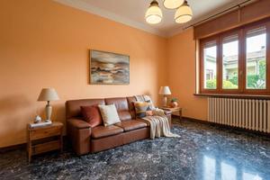 Appartamento di 139 m² con 4 locali e box auto a A