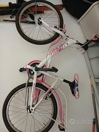 Bici Kelly Rosa per femine  (8-14 anni)