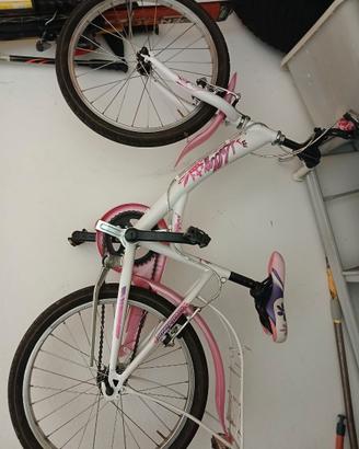 Bici Kelly Rosa per femine  (8-14 anni)
