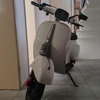 Vespa 50 special