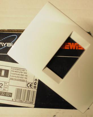 materiale elettrico - scatole supporti vari