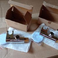 Presa acqua con supporto snodato