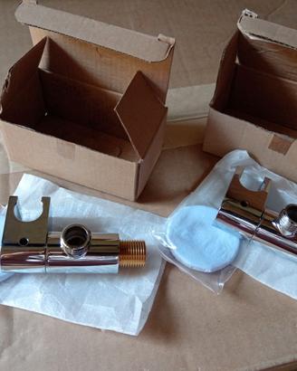 Presa acqua con supporto snodato