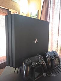 Ps4 Pro 1TB + 18 giochi + ricarica e raffreddament