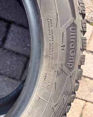 Gomme invernali Goodyear 205/55R16