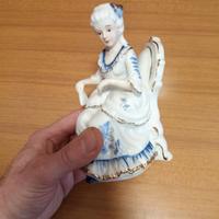 statuina porcellana dama in stile rococò vintage