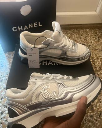 Scarpe chanel runner