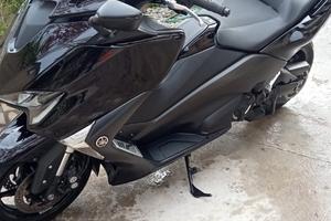 Yamaha T Max 530 - 2017