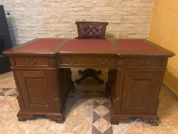Set studio scrivania e poltroncina