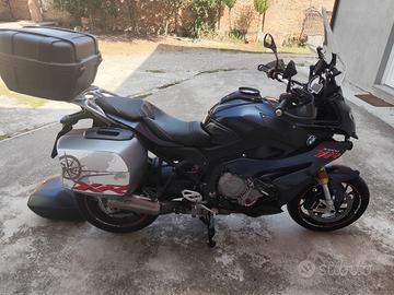 BMW S1000XR