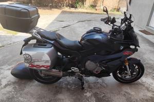 BMW S1000XR