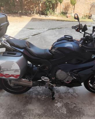 BMW S1000XR